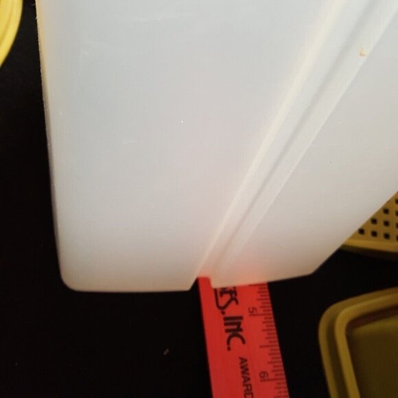 Vintage Tupperware Pick A Deli Pickle Olive Pepper Keeper 1560-2 Green Avocado - Picture 6 of 8